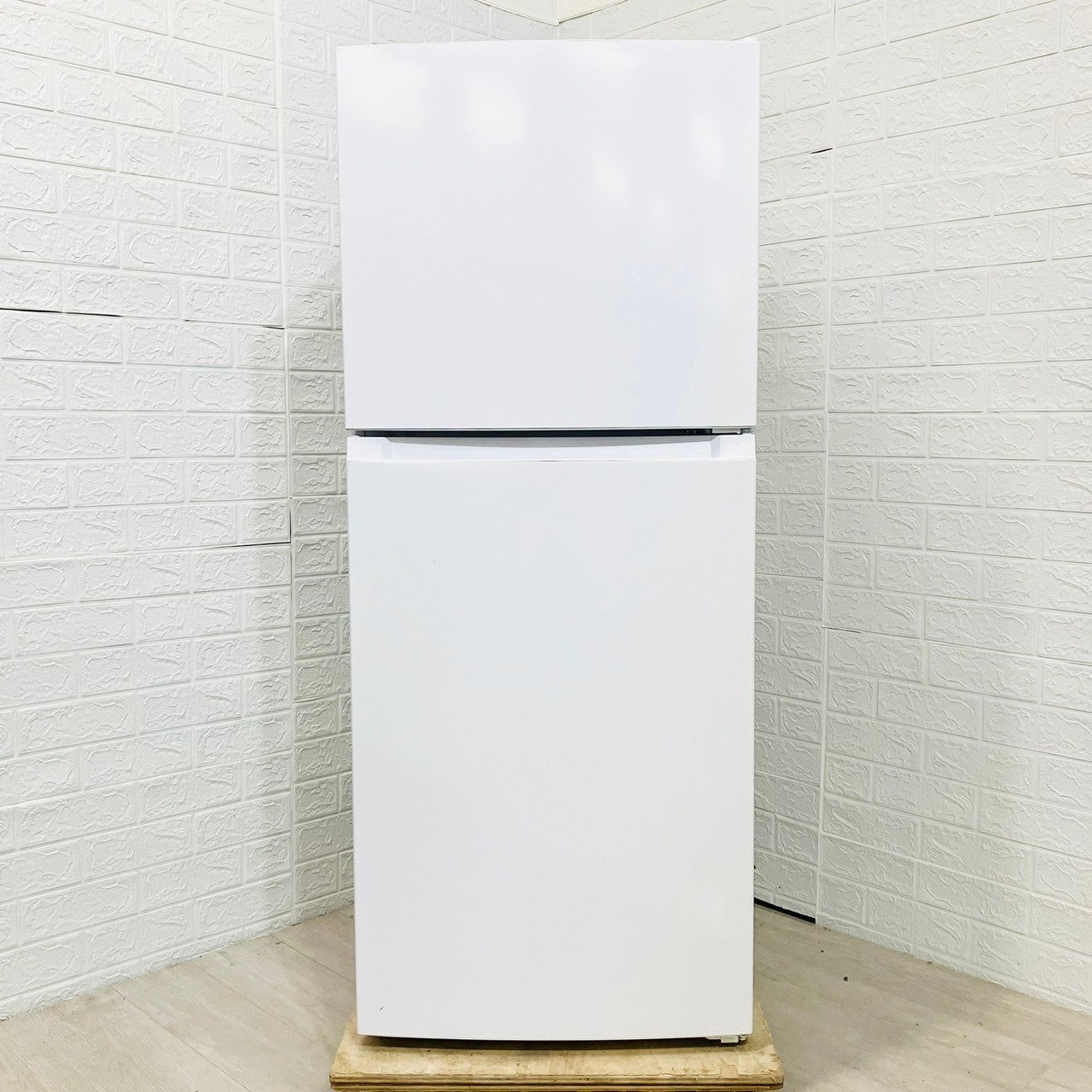 ハイアール 181L 2ドア冷蔵庫 OBBR-181A 2022年製 単身用冷蔵庫 新生活