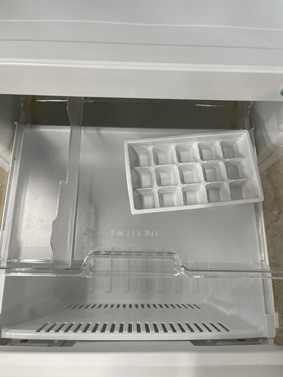 パナソニック冷蔵庫 2ドア 容量138L NR-BW146C-W 2014年製 - 冷蔵庫 